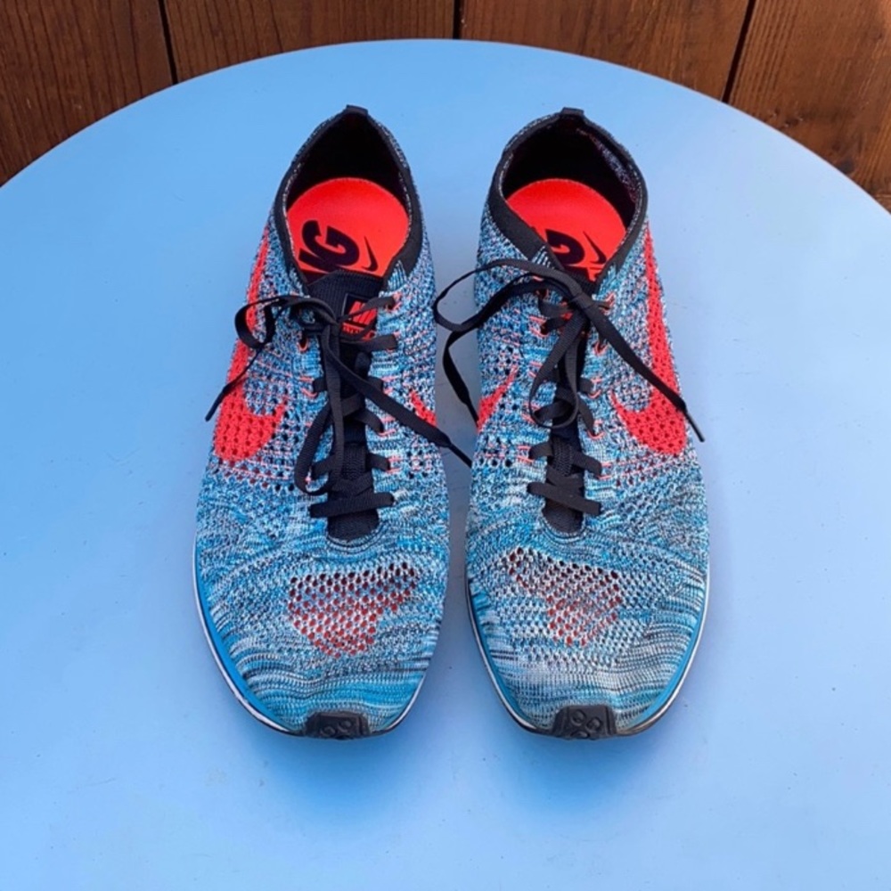 Nike flyknit Racer
